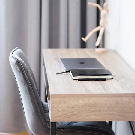 2bd,terrace, Ac, Next To Dineika Park, Brand New, By Cohost