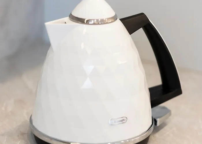 Appartement 2bd,terrace, Ac, Next To Dineika Park, Brand New, By Cohost