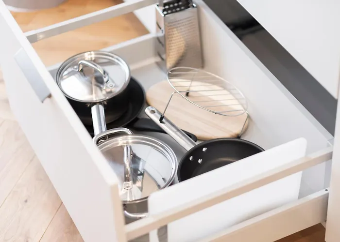 2bd,terrace, Ac, Next To Dineika Park, Brand New, By Cohost *