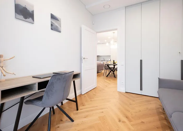 Apartament 2bd,terrace, Ac, Next To Dineika Park, Brand New, By Cohost *