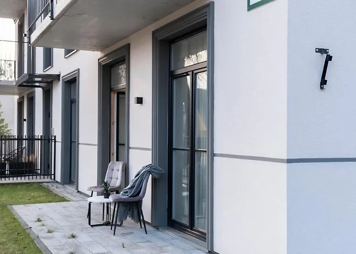 2bd,terrace, Ac, Next To Dineika Park, Brand New, By Cohost Apartament